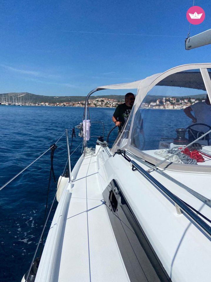 Voilier Bénéteau Oceanis 34.1 10.77m 3