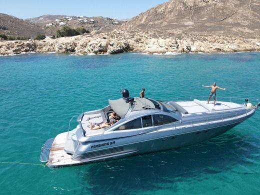 Motorboat PERSHING 54 MYKONOS TRANSFERS -TO SANTORINI-PAROS Planta da embarcação