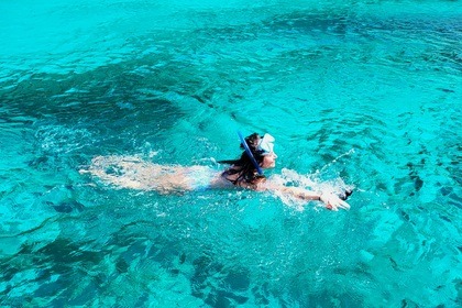 Private Boat Rental: Explore Comino, Blue Lagoon, Crystal Lagoon & Gozo