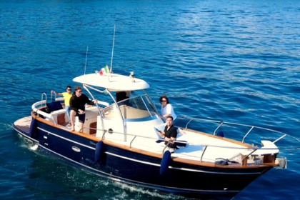 Hire Motorboat Venere Venere 28 flash Savona