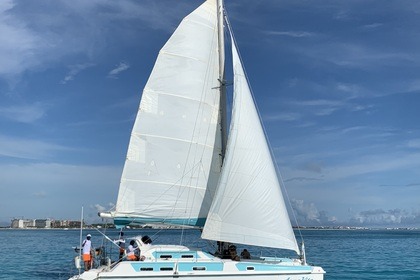 Charter Catamaran Maurice Edel 43ft. Punta Sam