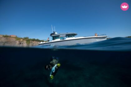 Vice Nomad - Axopar 37