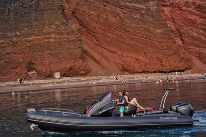 Location Semi-rigide Grand boat Golden line 850 Santorin