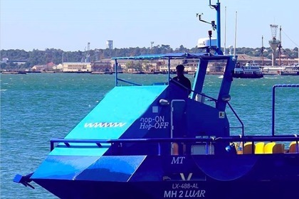 Charter Motorboat Luan Event Boat Lisbon