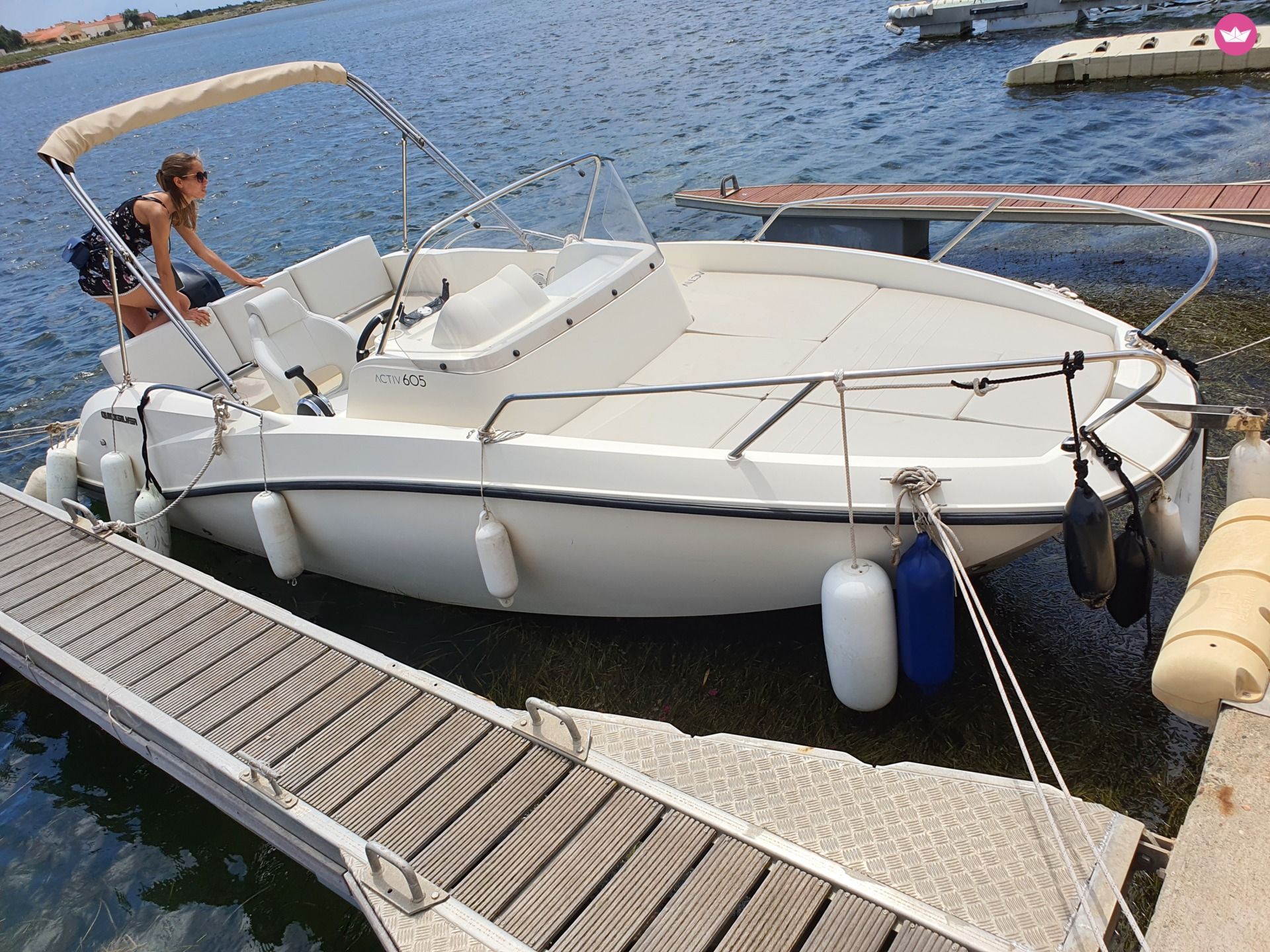 Bateau à moteur Quicksilver Activ 605 Sundeck 115cv 2