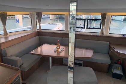 Verhuur Catamaran Lagoon-Bénéteau Lagoon 42 - 4 + 2 cab. Tortola