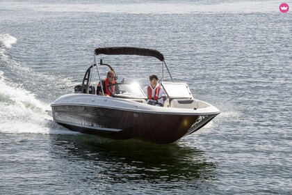 Hire Motorboat Bayliner E16 Göhren-Lebbin