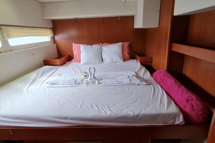 Leopard 58 Robertson and Cain 6 Bedroom