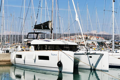 Rental Catamaran Lagoon Lagoon 40 Krk