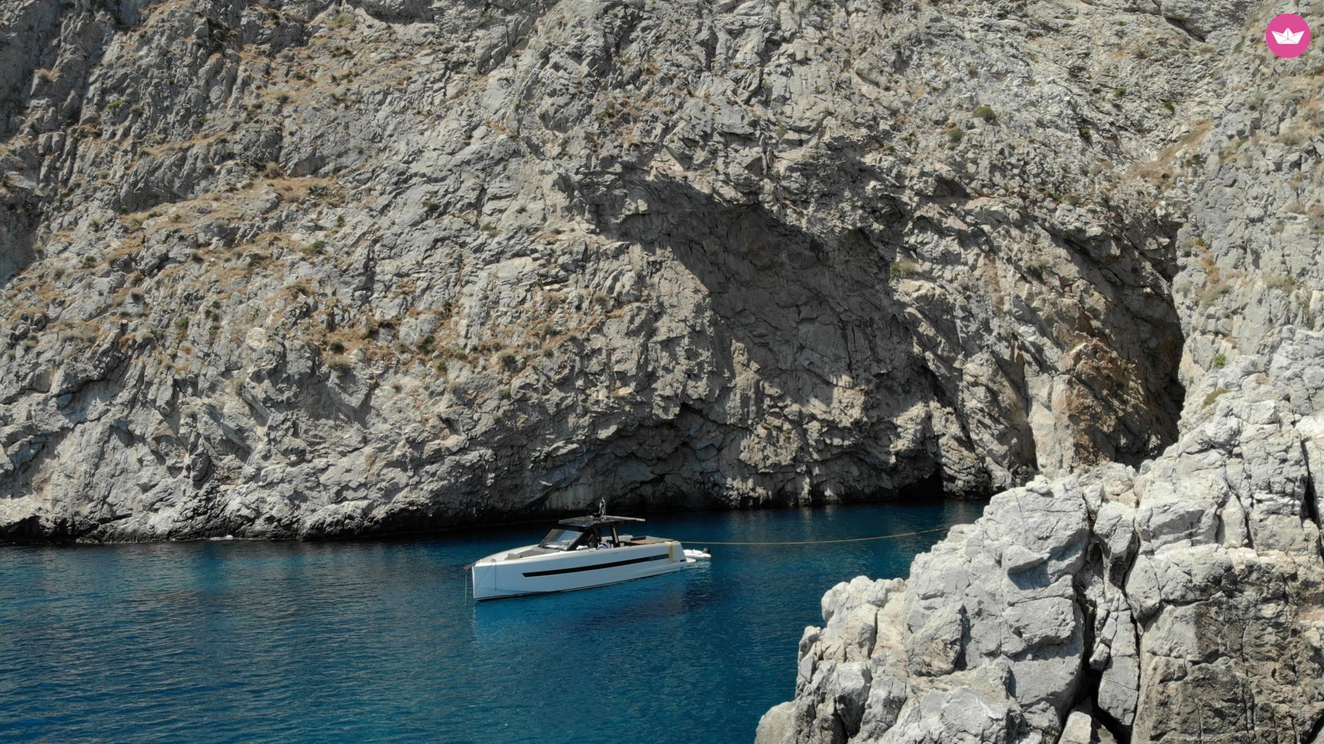 Motorboat Fjord 48 Open  