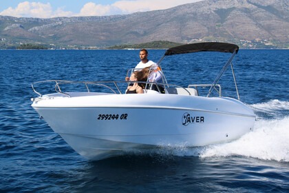 Location Bateau à moteur Saver Saver 19 Orebić