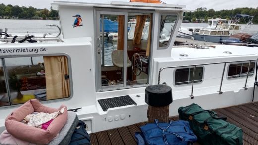 Мекленбургское поозёрье Houseboat Locaboat Pénichette 935 W alt tag text