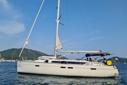 Charter Sailboat Bavaria Cruiser 46 Style Göcek