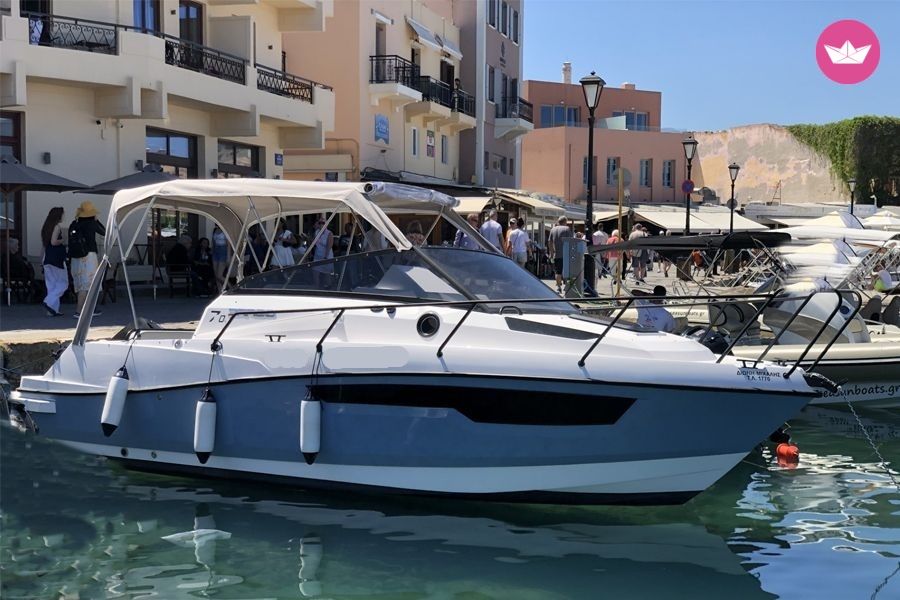 Bateau à moteur Drago 750 225cv