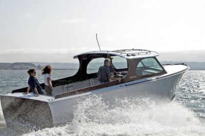 Hire Motorboat Koehler Kraft 28' Express San Diego
