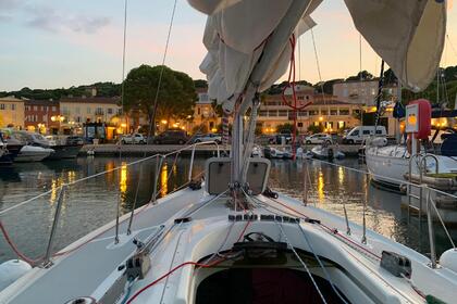 Noleggio Barca a vela Delphia Clever 23 Saint-Jean-Cap-Ferrat