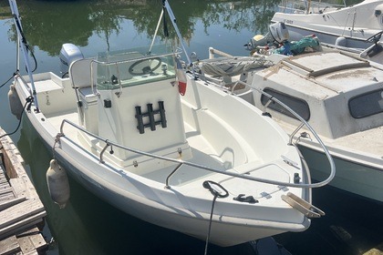 Rental Motorboat Clear Liner Open 505 Sète