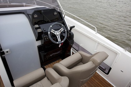 Pacific Craft 750 Open-capacidad 12 pax