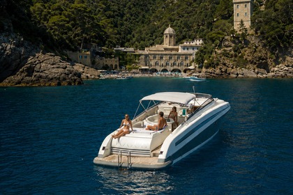 Hyra båt Motorbåt Cherokee Cherokee 51 Portofino