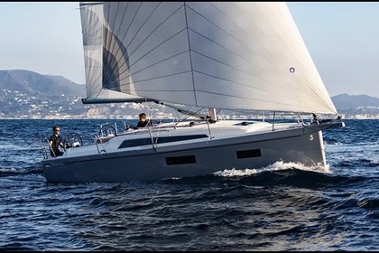 Location Voilier Beneteau Oceanis 34.1 Arzon
