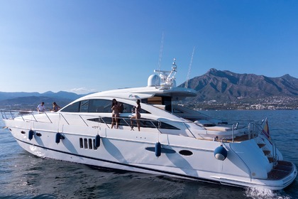 Hyra båt Motorbåt Princess V70 Marbella