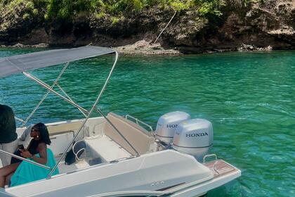Rental Motorboat Beneteau Flyer 7.7 SUN DECK Fort-de-France