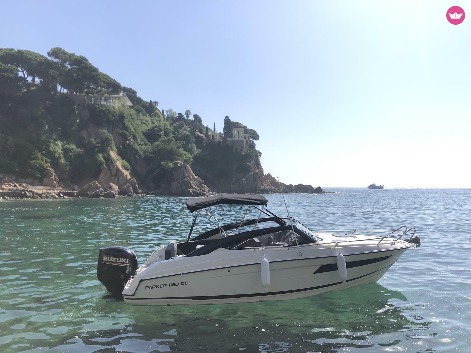 Bateau à moteur Parker 690 DC - Day Cruiser 200cv