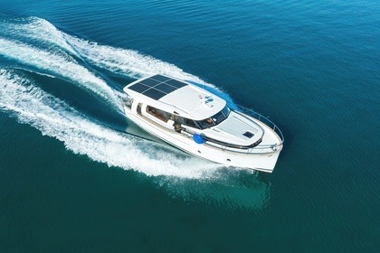 Charter Motorboat  Greenline 40 Biograd na Moru