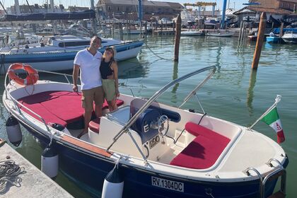 Hire Boat without licence  Consorzio Cantieristica Minore Veneziana Gozzo Venice
