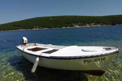 Charter Boat without licence  Elan Elan Pasara 490 Pula