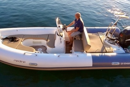 Hire RIB Zodiac Medline 650 Sainte-Marine