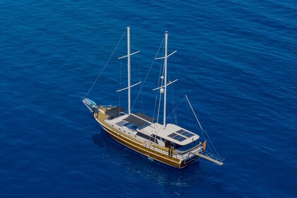 Ultra Luxury gulet with a capacity of 12 people