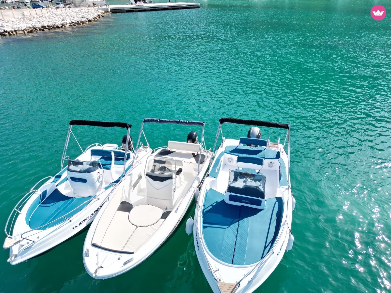 Bateau sans permis Blumax 570 open pro 40cv 5