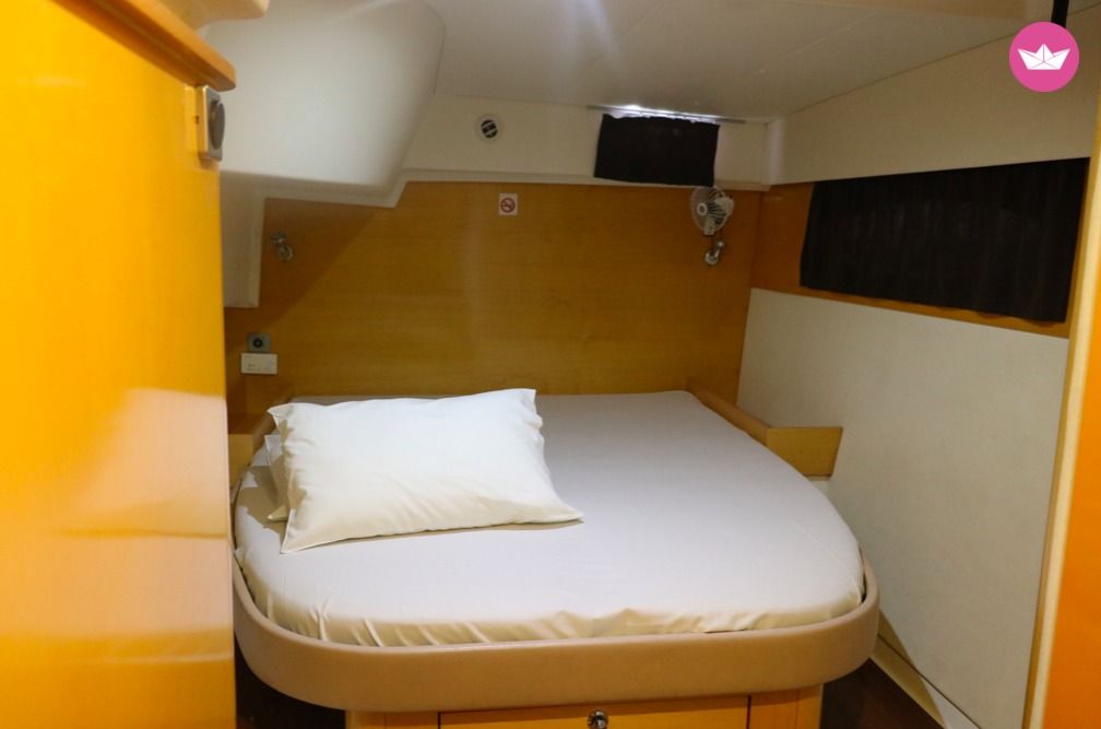 Fountaine Pajot Salina 48 in Athens for hire