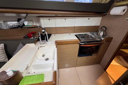 Jeanneau Sun Odyssey 44 Segelboot-Verleih