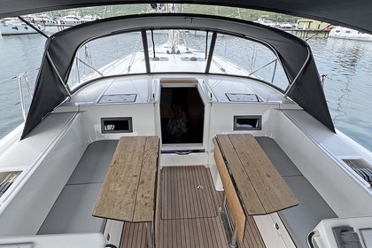 Hyra båt Segelbåt Bavaria Yachtbau Bavaria C45 Style - 3 cab. Punat