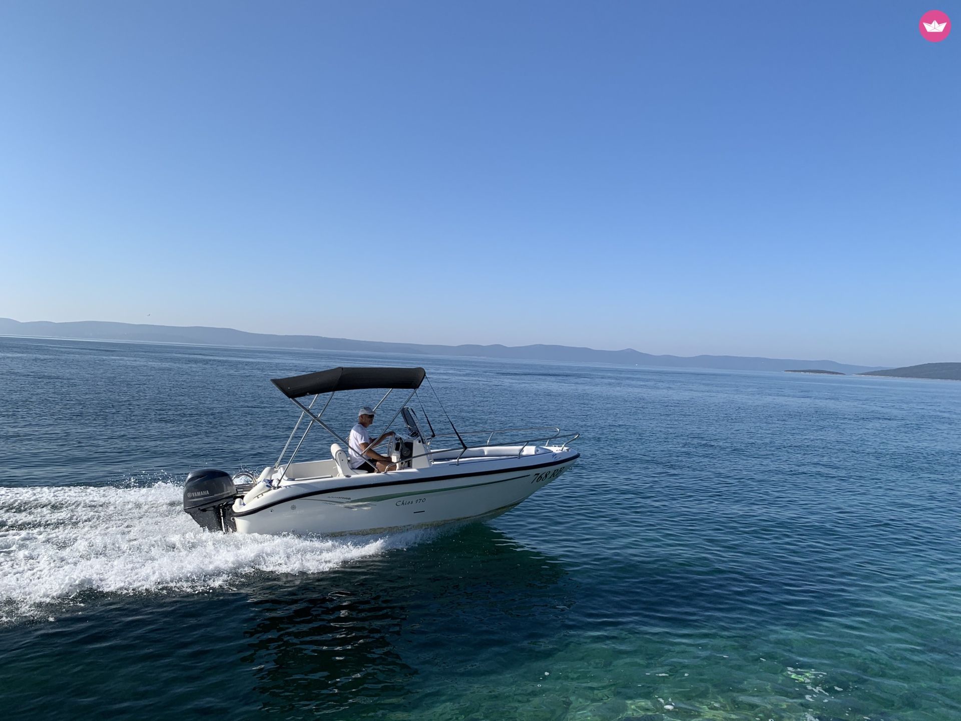 Charter motorboat in Ugljan  