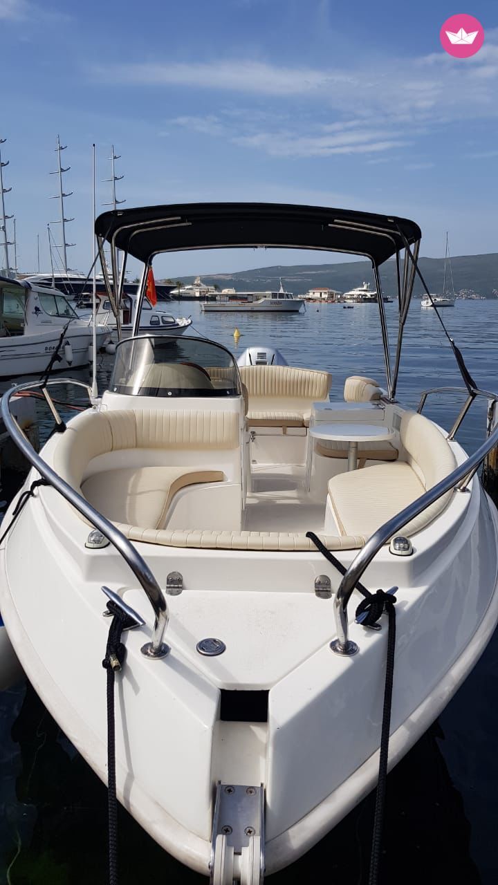Bateau à moteur Marinello Eden 22 4