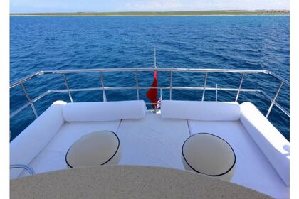 Luxury Motor Yacht With Jacuzzi in Bodrum