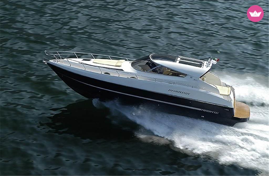 Bateau à moteur Primatist G 46 1000cv