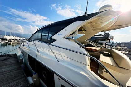 Cranchi M44 HT Uthyrning: Upplev Amalfikusten med stil