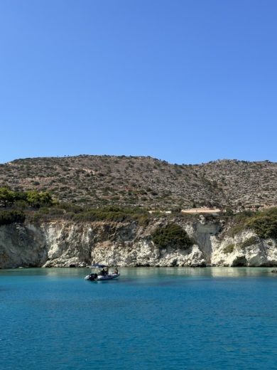 Réthymnon Motorboat BENETEAU ANTARES 46ft alt tag text