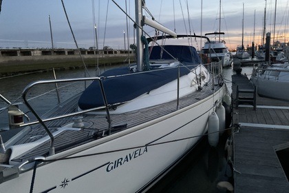 Rental Sailboat Jeanneau Sun Odyssey 37 Lisbon