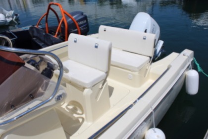 Hyra båt Motorbåt Invictus FX 200 Agde