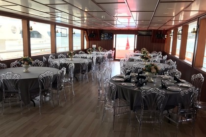 80 persons boat capacity