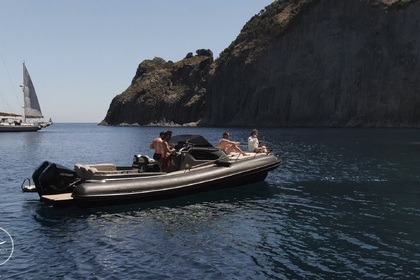Hyra båt RIB-båt Salpa Soleil 30 Terracina