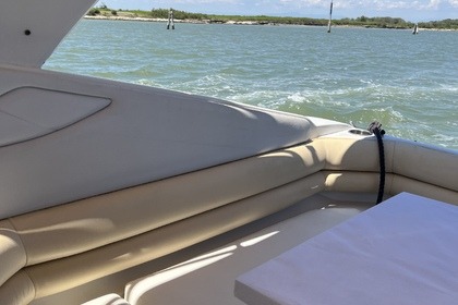 Ιδιωτική Κρουαζιέρα & Πάρτι στη Βενετία – Πολυτελής Εμπειρία Yachting