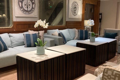 Rental Motorboat ASTILLEROS CONSTRUCTIONS SA 210Ft Pireas