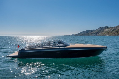 Verhuur Motorboot Luxury Sorrento Charter Capri ITAMA 38 Sorrento