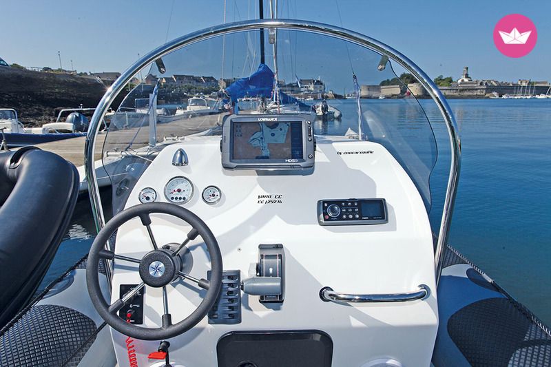 Semi-rigide ribcraft 680 pro 200cv 6